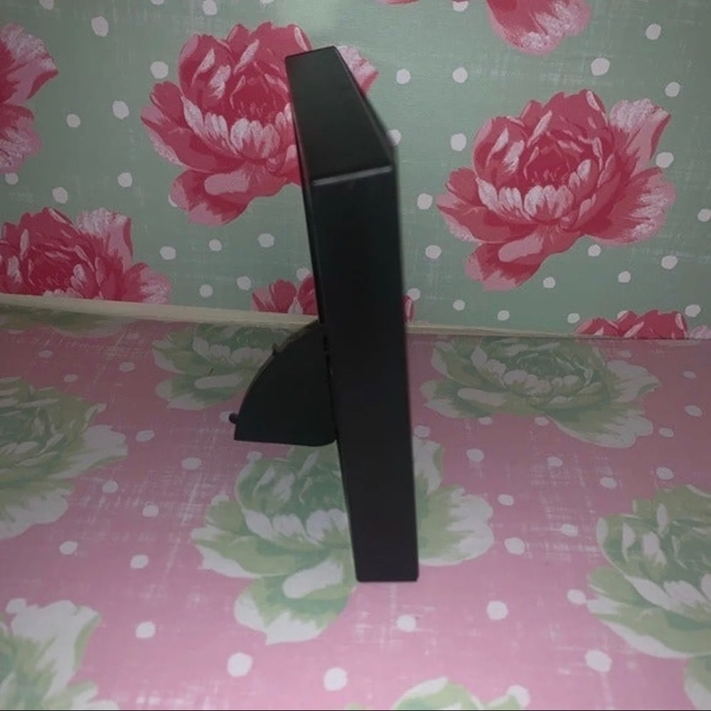Girl Boss Decor - Picture 3 of 6